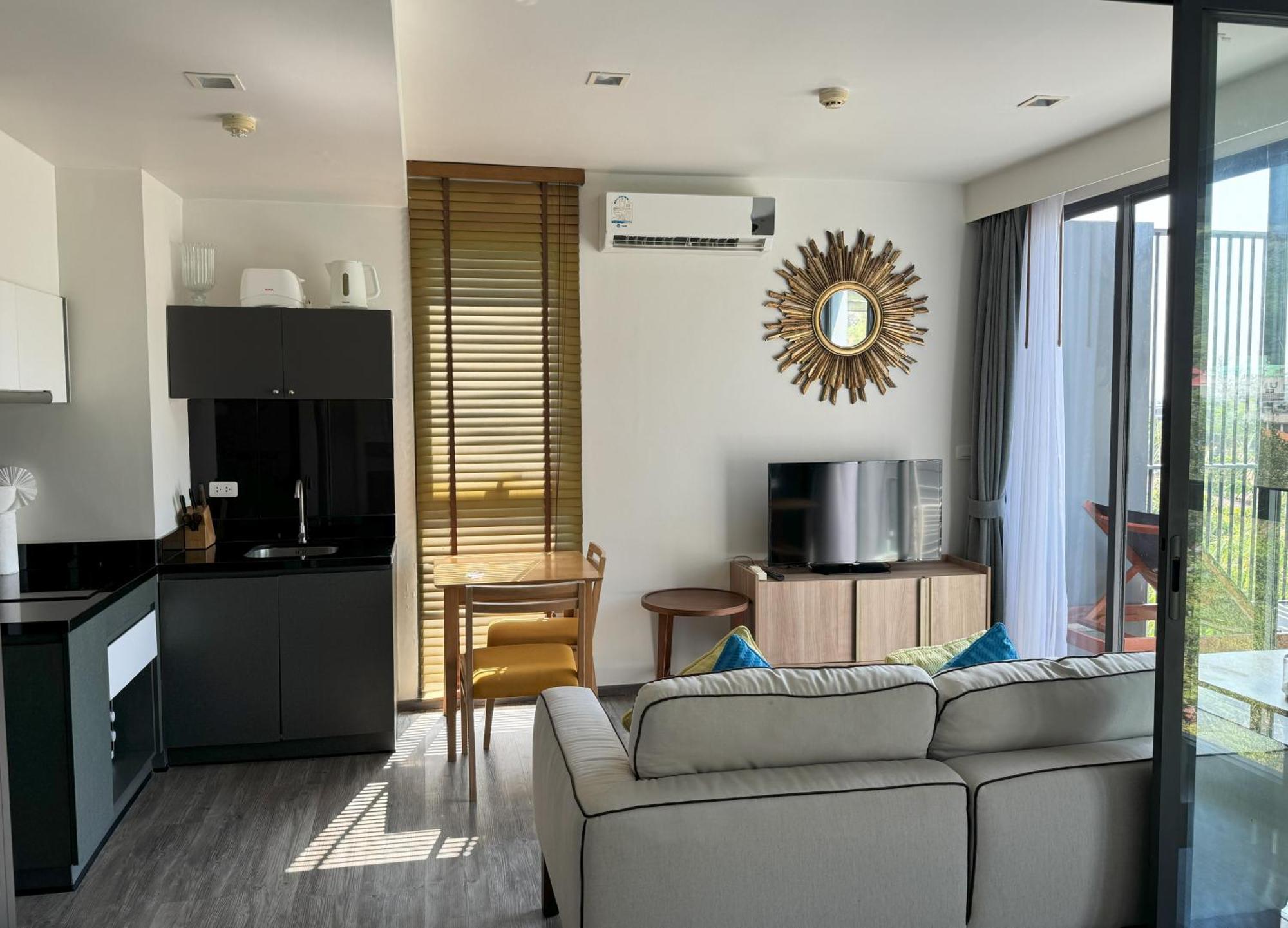 The Deck Condominium By Lofty Patong Zewnętrze zdjęcie